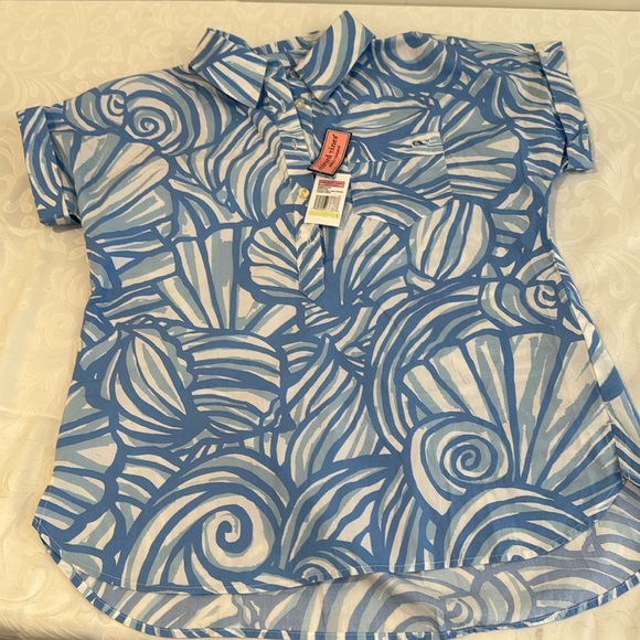 Vineyard Vines Tops - 🌟3/$15🌟 Vineyard Vines 1/2 Button Up Popover. Size 4.